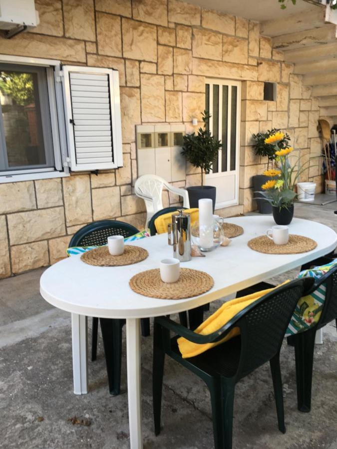 Apartment Marina 코미자 외부 사진
