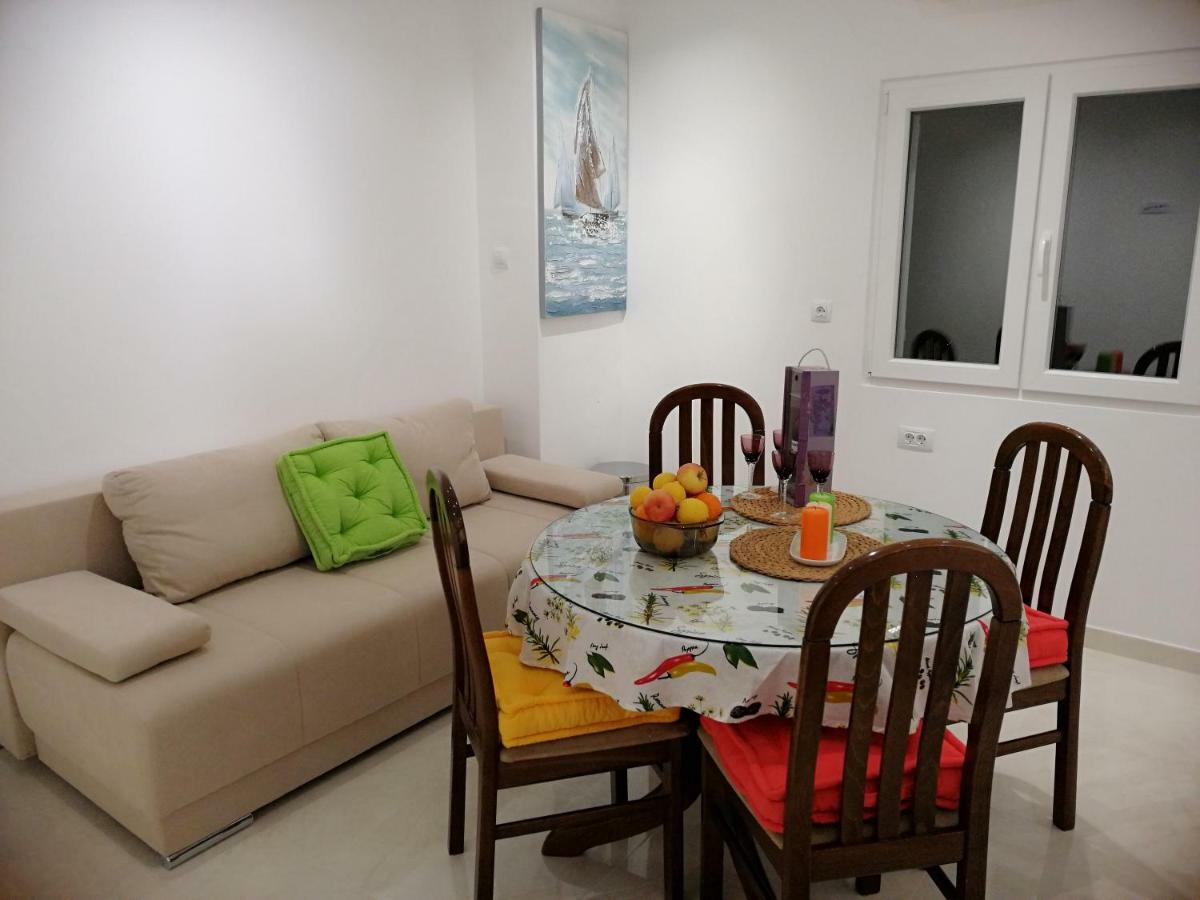 Apartment Marina 코미자 외부 사진