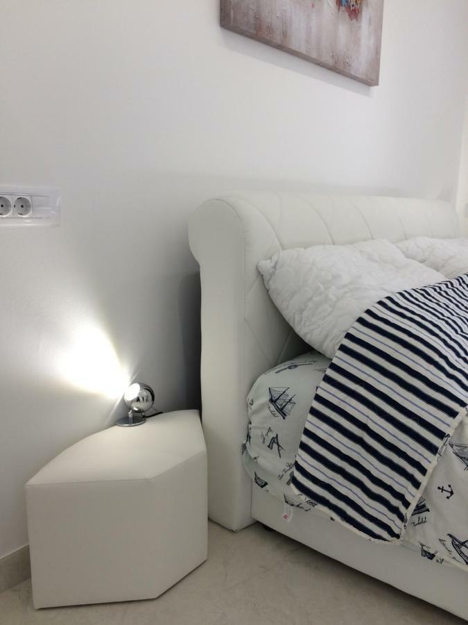 Apartment Marina 코미자 외부 사진