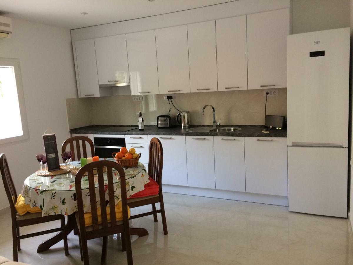 Apartment Marina 코미자 외부 사진