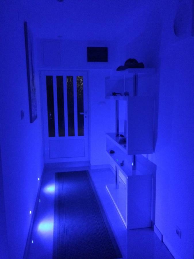 Apartment Marina 코미자 외부 사진
